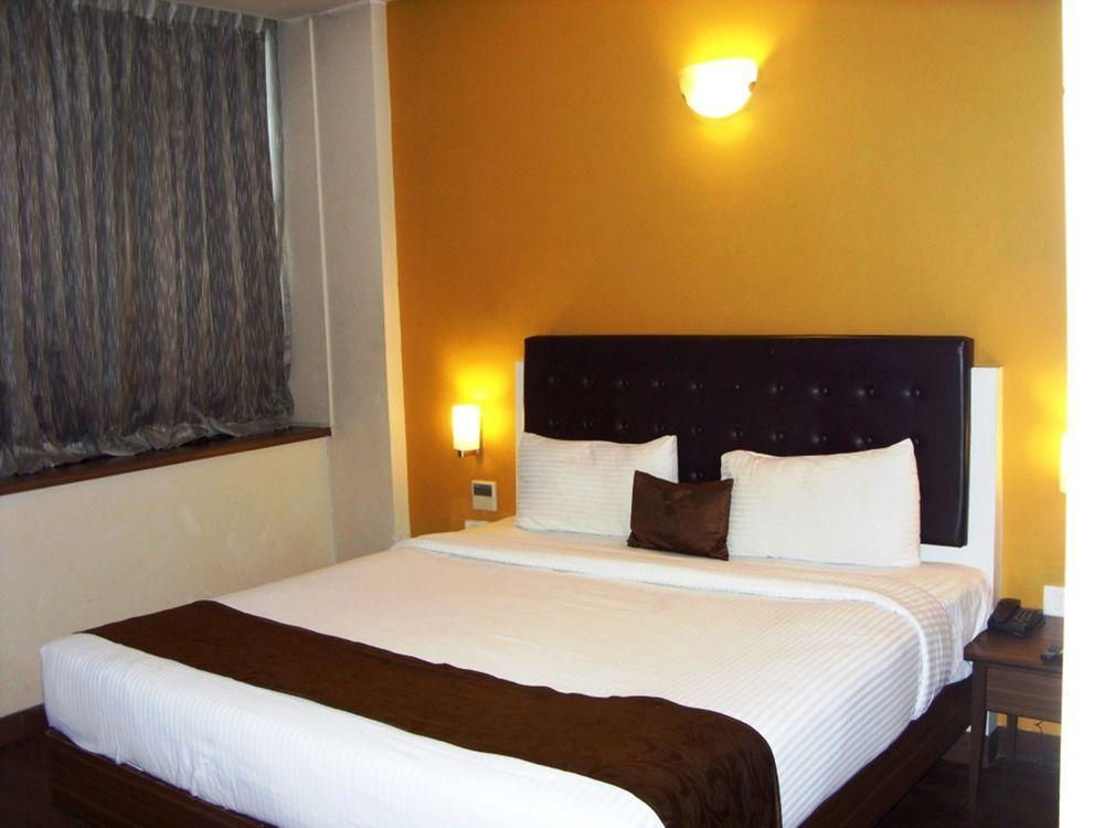 Mango Hotels, Samed Agra Agra  Extérieur photo