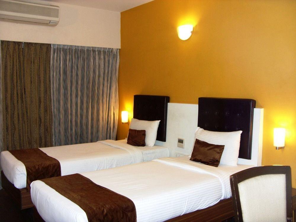 Mango Hotels, Samed Agra Agra  Extérieur photo