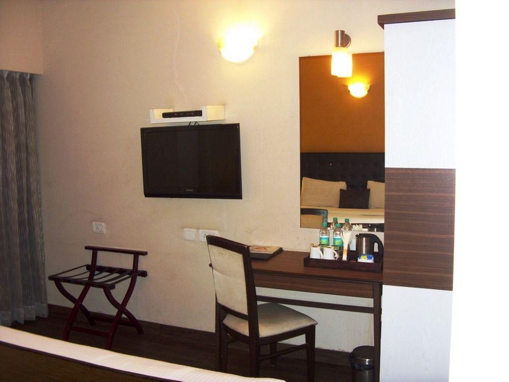 Mango Hotels, Samed Agra Agra  Extérieur photo